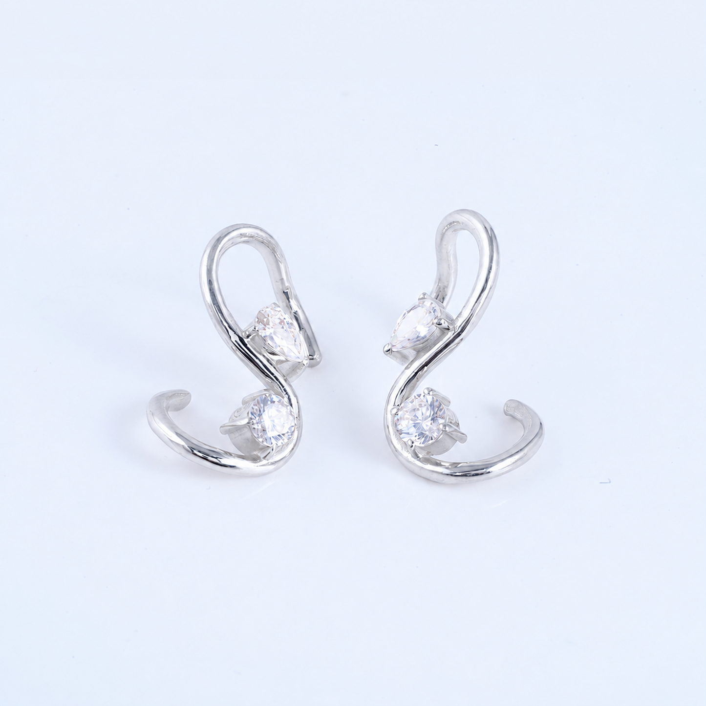 Oslo Ear Cuff