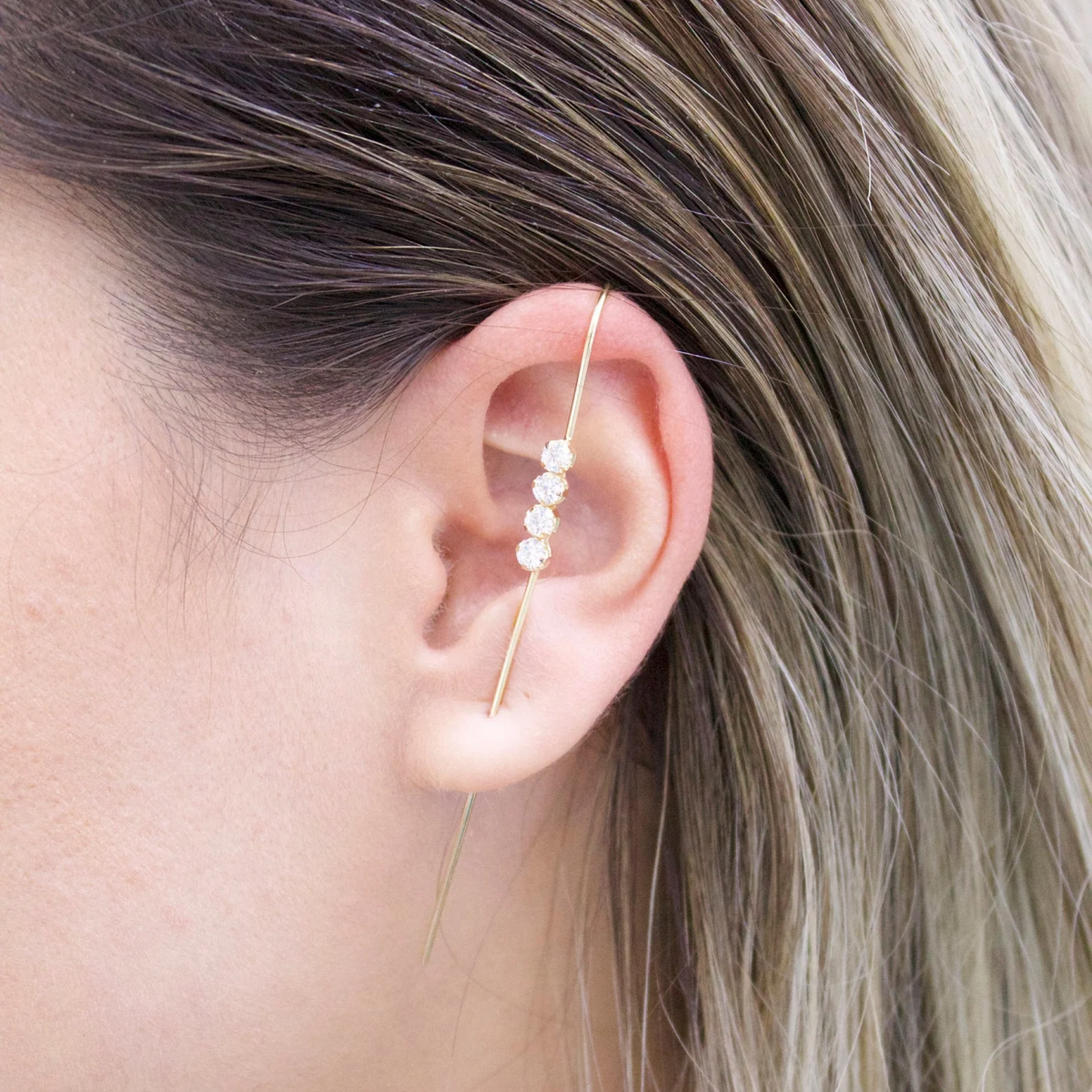 THE VIVI EAR CUFF