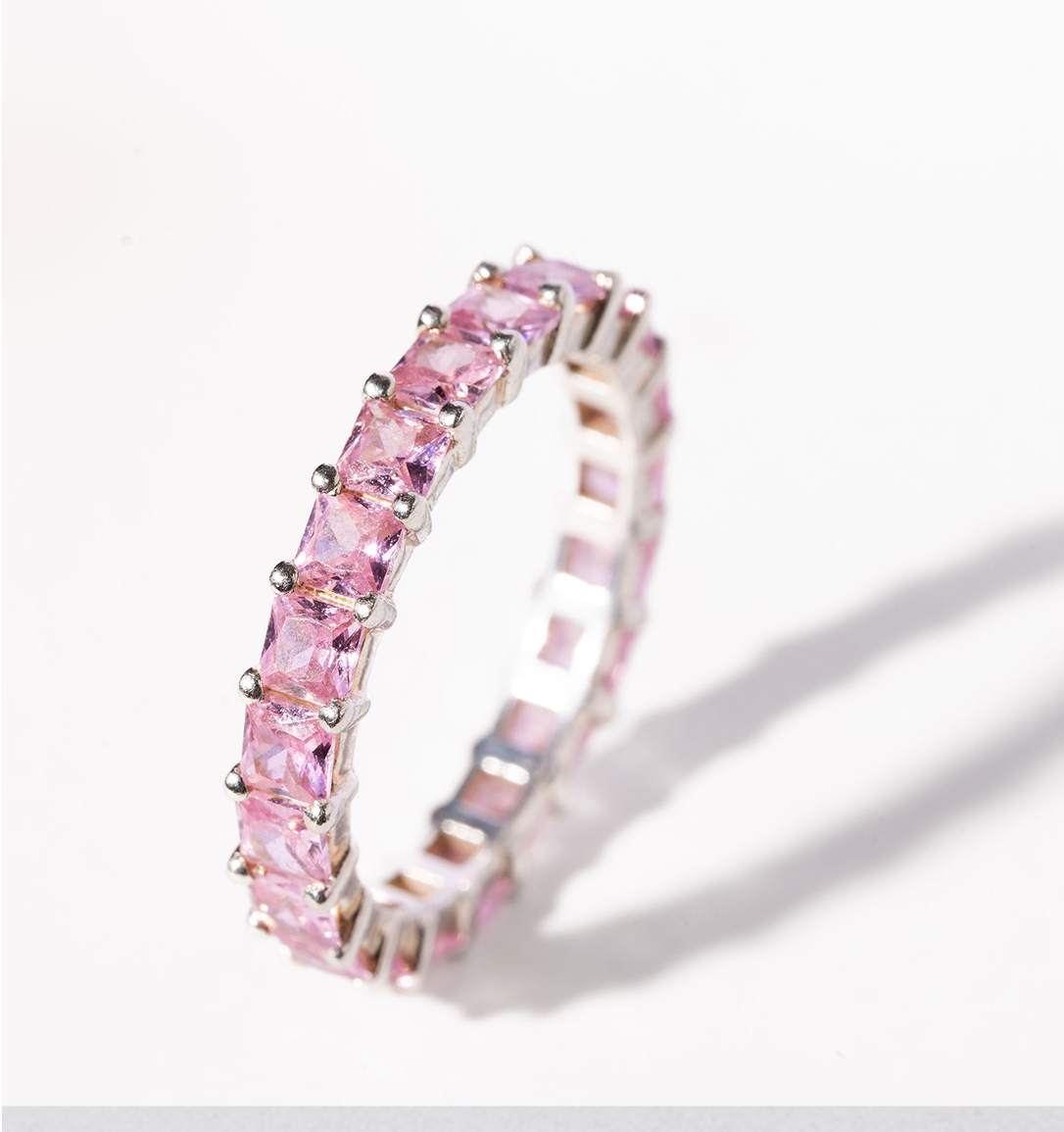 Auguste Eternity Band