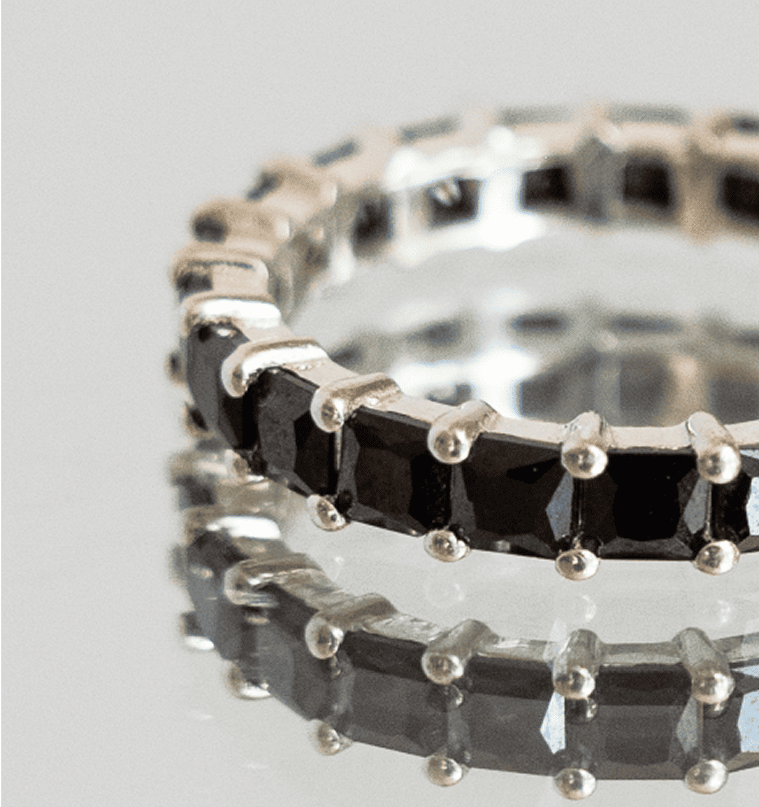 Auguste Eternity Band
