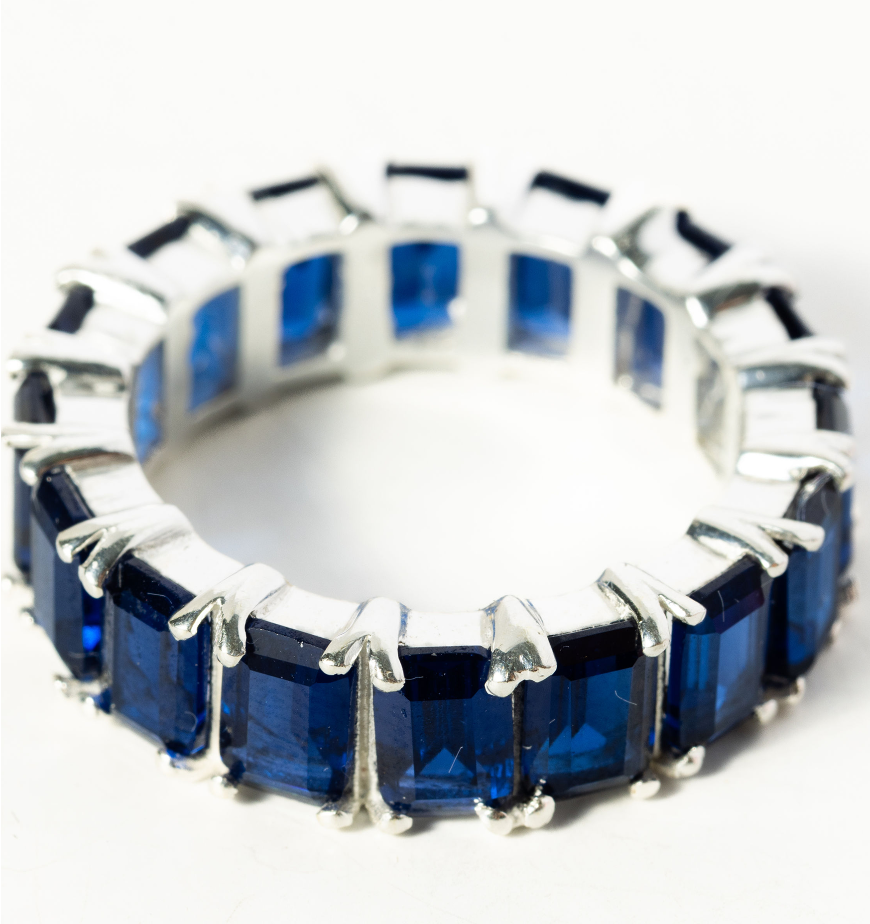 Carlyle Baguette Band