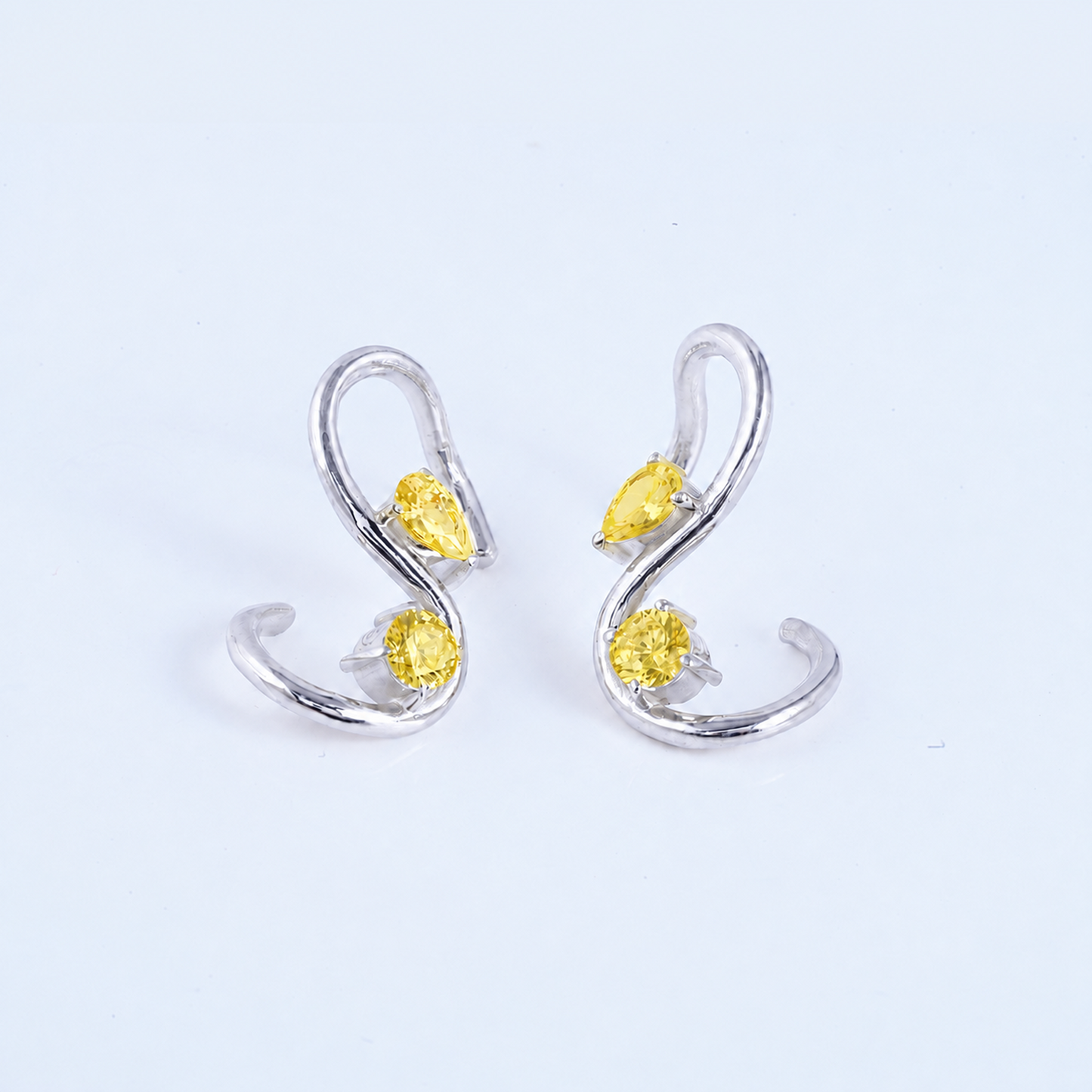 Oslo Ear Cuff