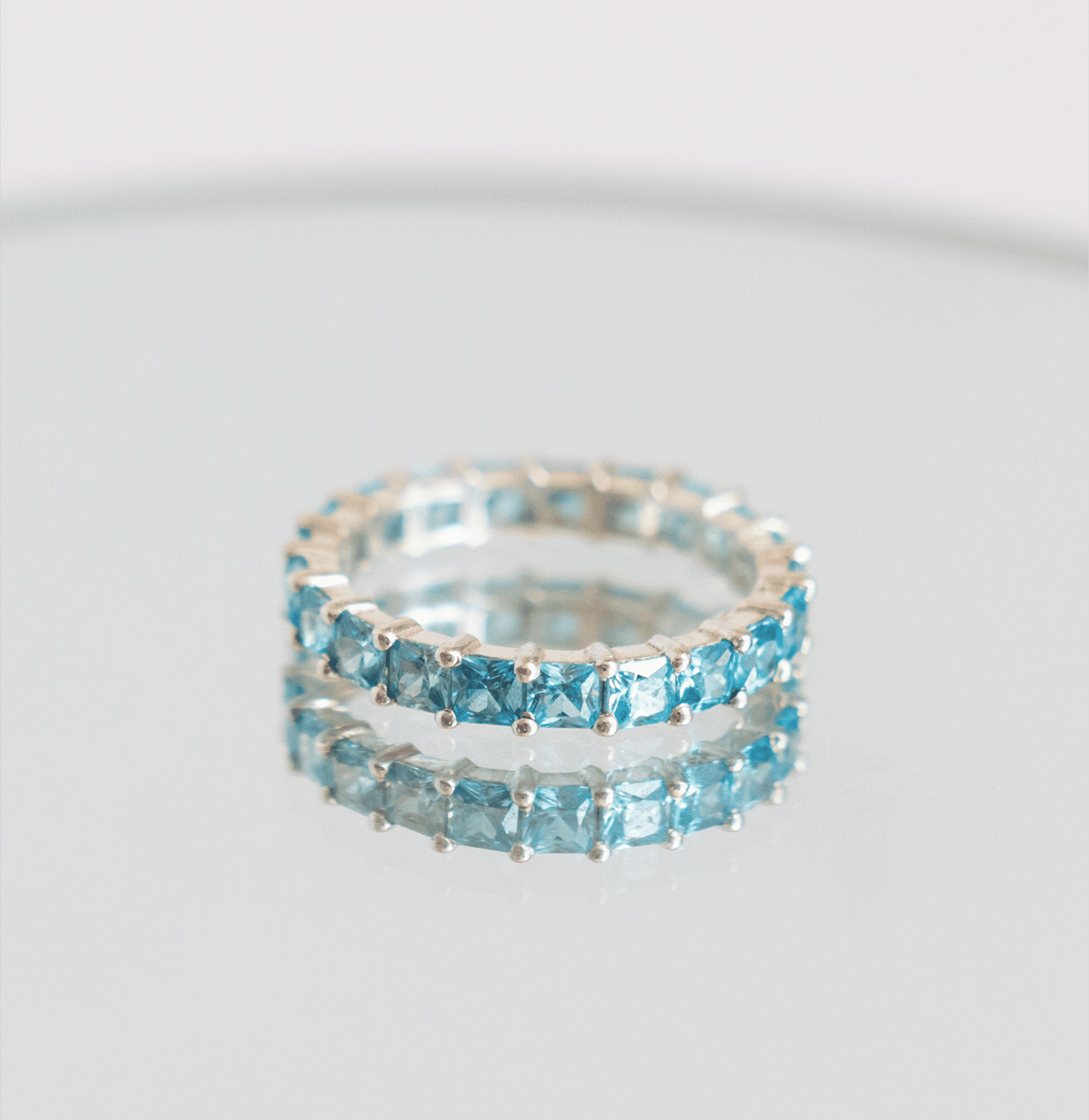 Auguste Eternity Band