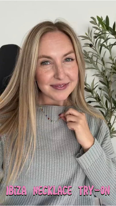 The Ibiza Necklace try-on
